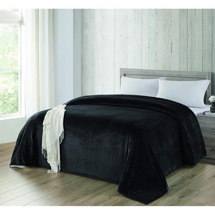 Plaid Couverture Polaire - WAVVE - 130x150cm - Noir - Microfibre - Hypoallergénique