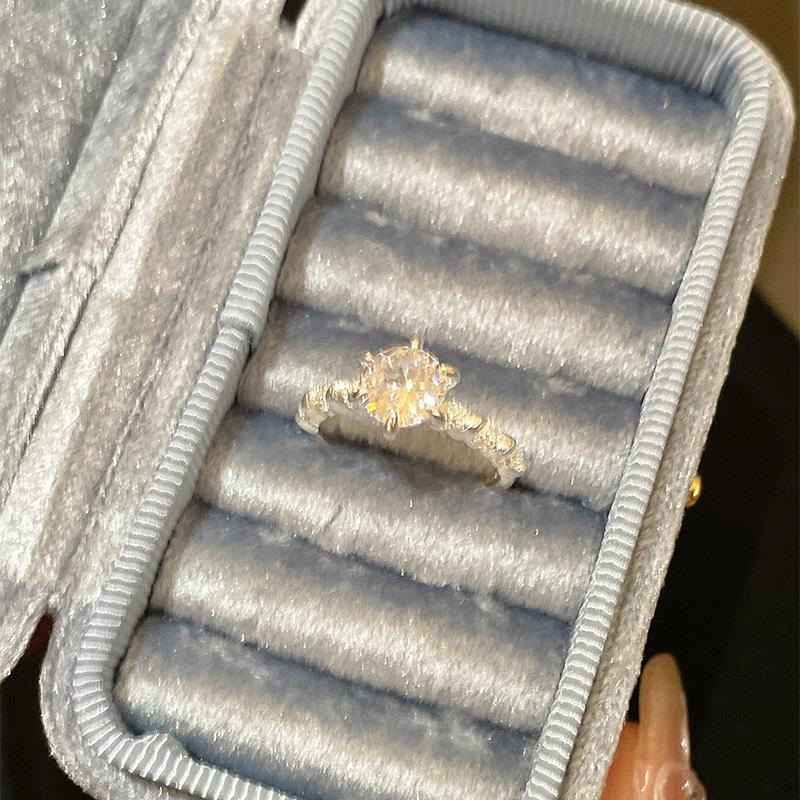 Элегантные Простые Женские Кольца Регулируемое Кольцо Мода Легкая Роскошь Чувство Высокого Класса Кольцо на Указательный Палец Индивидуальность Нишевый Дизайн Чувство Ручной Ювелирии