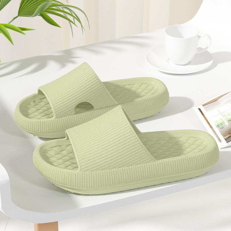 Unisex Summer Large Size Candy Color Thick Bottom Bathroom Slippers Women Men Casual Anti Slip Indoor Slippers For Couples 36-45