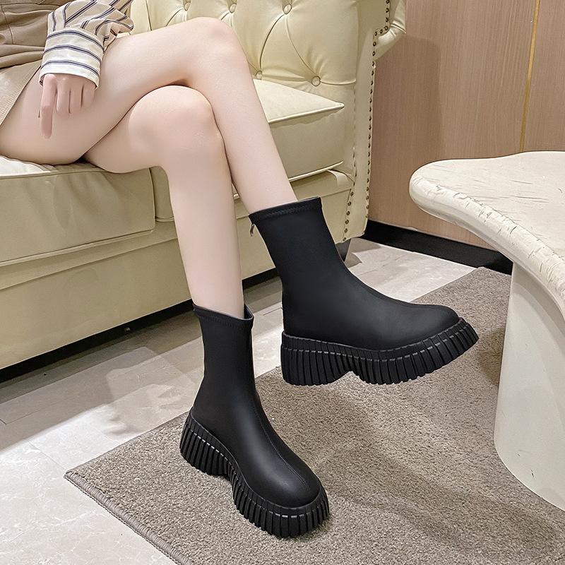 Fashion Fashion Chimney Short Boots for Women 2024 New Autumn Thick Sole Design Breathable Short Boots Platform Boots Zapatos Mujer Traf