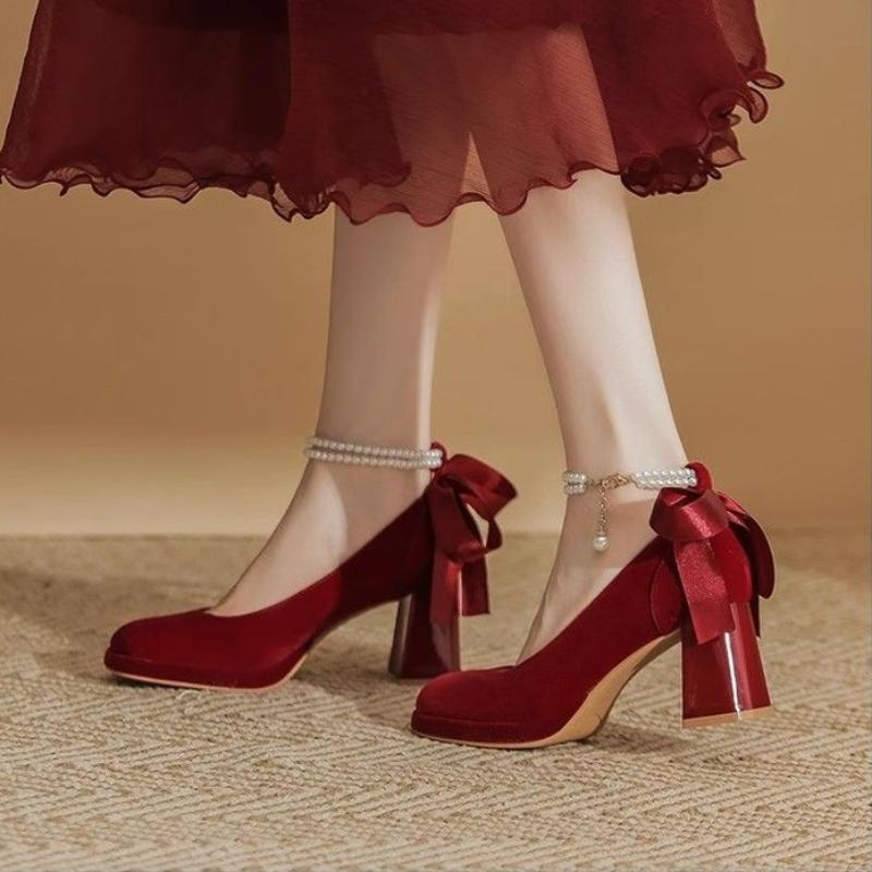 Туфли Мэри Джейн на атласной платформе цвета экрю с квадратным носком для весенне-летних свадеб