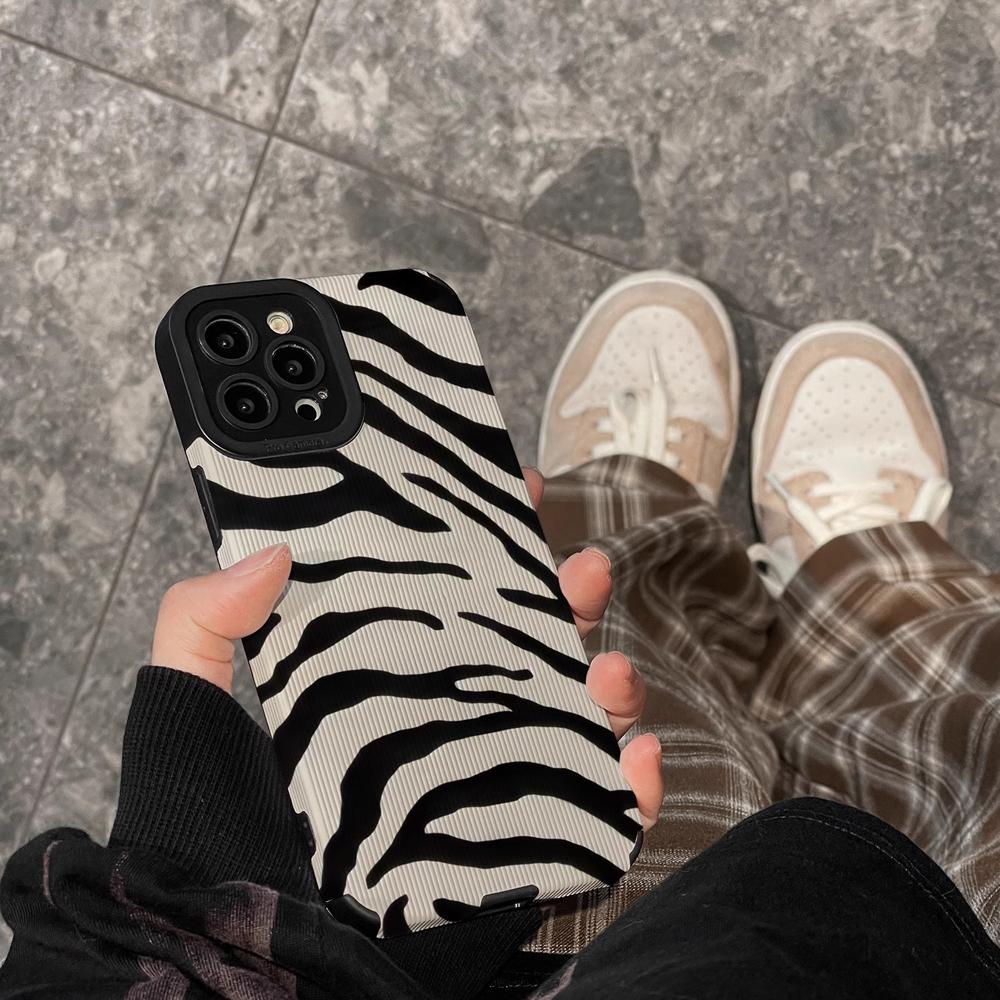 Модный силиконовый чехол с полосками зебры для iPhone 13 14 15 Pro Max 11 12 Mini X XS XR 7 8 Plus SE мягкий противоударный полный чехол