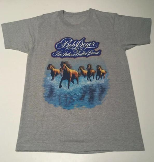 Vintage Against the Wind Bob Seger Shirt Sport Gray Unisex S-234XL Unisex T-Shirt
