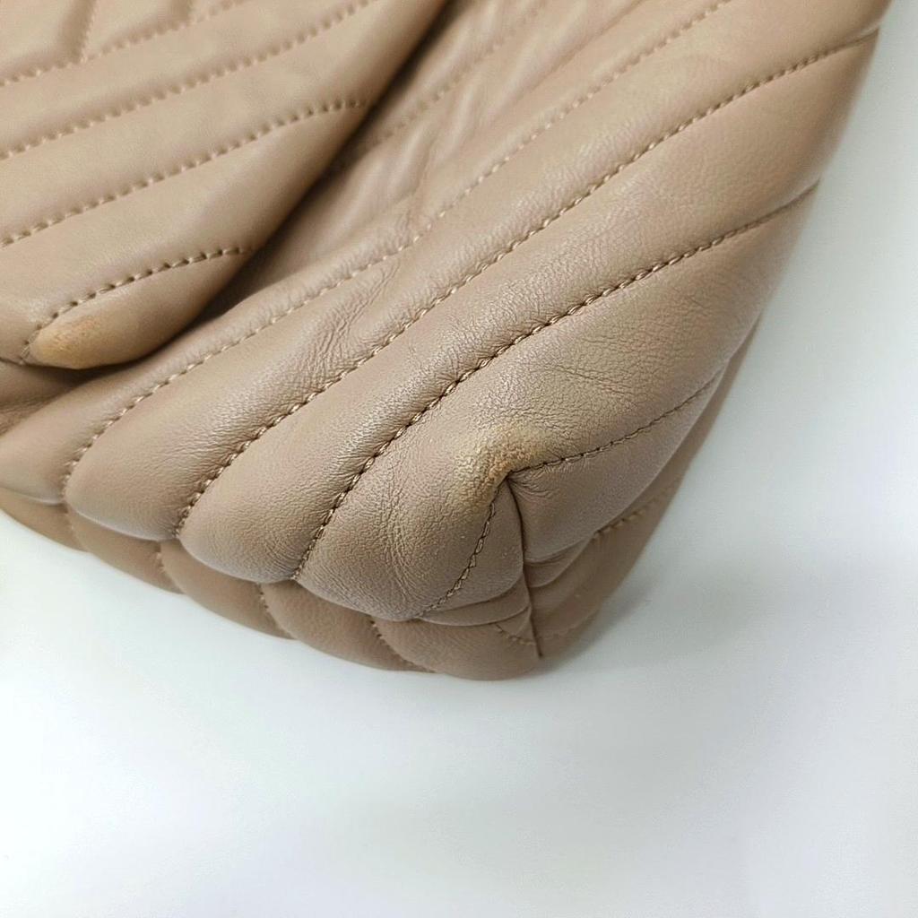 [Pre-Owned] Kira Large Nude Pink Lambskin Quilted Shoulder Bag With Gold Hardware - Very Good #O65QIA