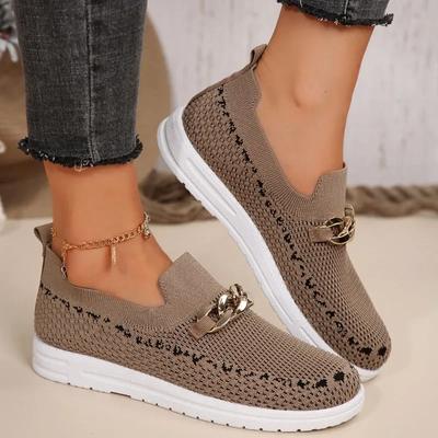 Модная женская обувь 2024 года, женская обувь без застежек из вулканизированной кожи, модная женская повседневная обувь с металлическими украшениями, новые сетчатые кроссовки больших размеров