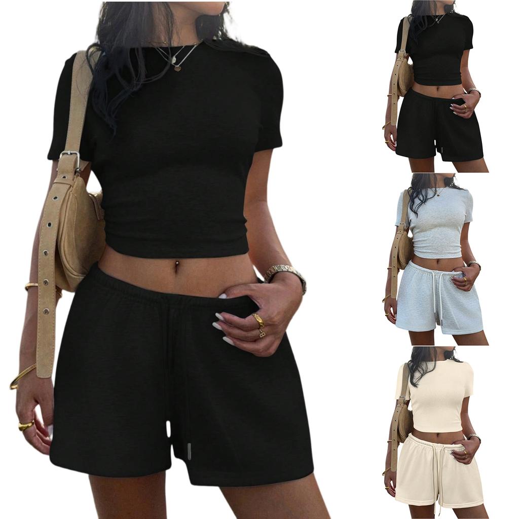 Модный женский повседневный костюм: топ и брюки