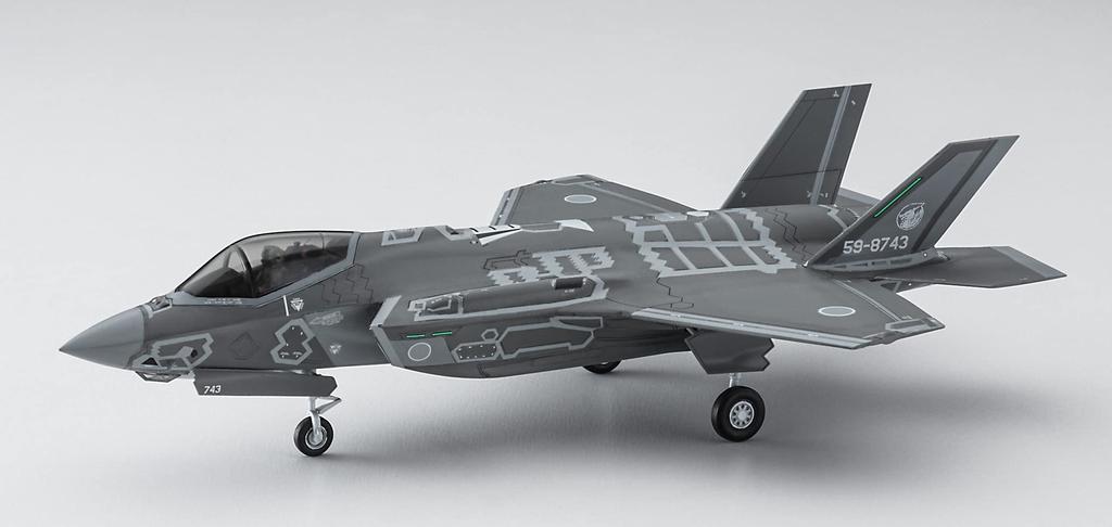 Hasegawa Пластиковая модель 02388 1/72 Самооборона F-35 ВВС Lightning II 6-го авиакрыла 2025 года (Тип А)