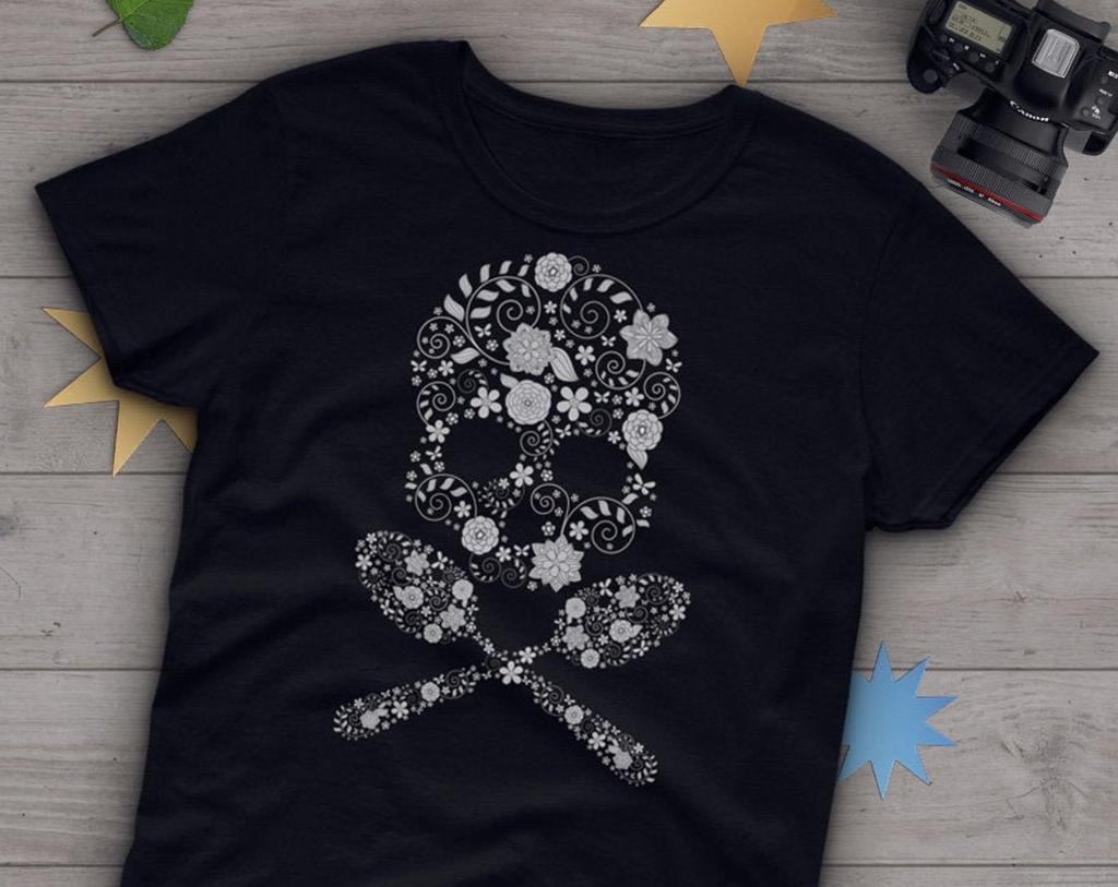 Spoonie Shirt, , Invisible tal Chronic Illness Gift, Spoon Theory, Fibro Fatigue Diabetes Crohns EDS Lupus Skull Cross Bones