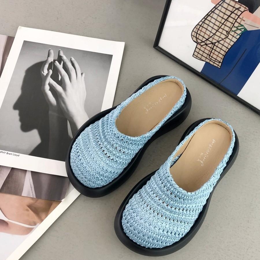 Весна и лето 2025 новые плетеные шлепанцы на толстой подошве с внутренней платформой, повседневные и универсальные женские шлепанцы