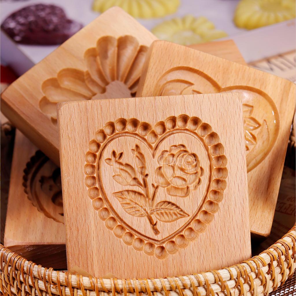 Wood Cookie Molds with Heart & Flower Patterns, 3D DIY Carved Embossed Cookie Cutter Moulds for Baking, Fondant Cake Biscuit