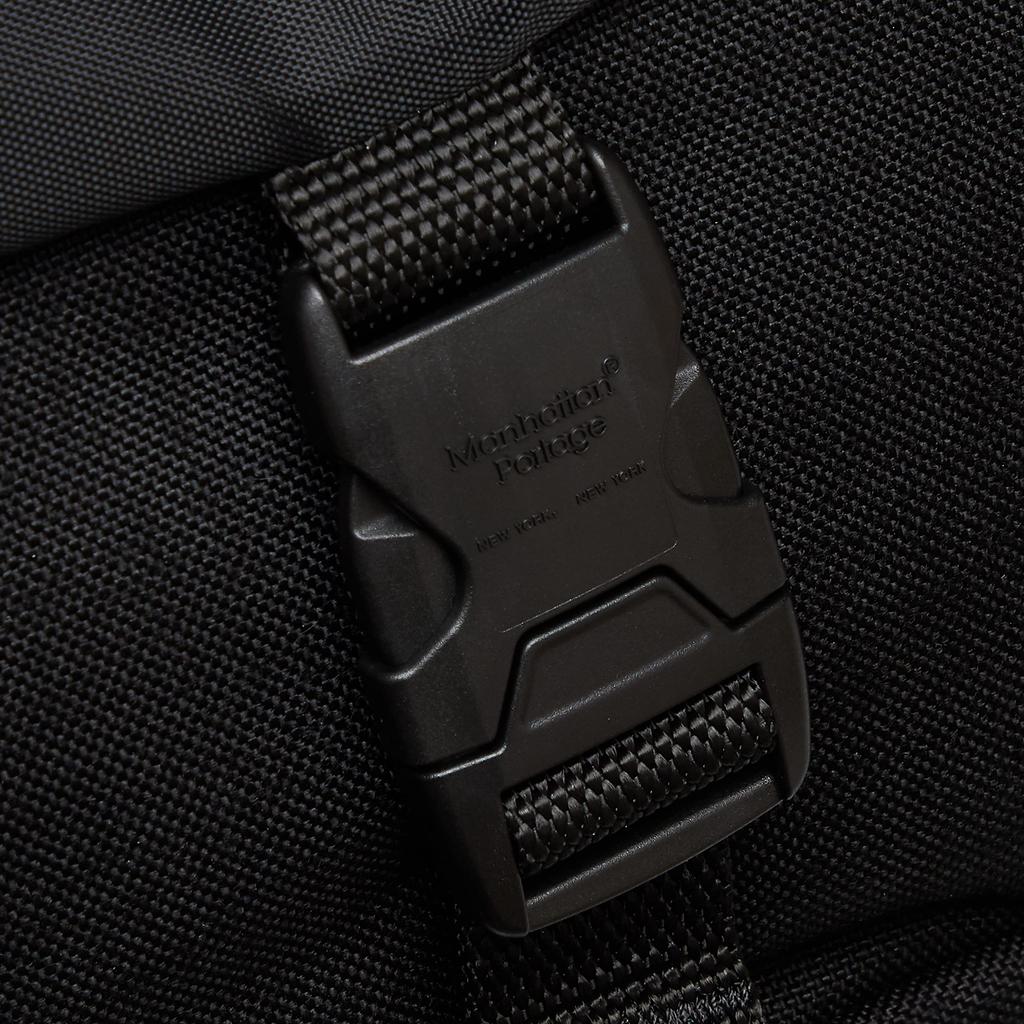 Подлинная сумка-мессенджер из нейлона с клапаном и карманом на молнии MP1603FZP черного цвета [Manhattan Portage] [Официальный]