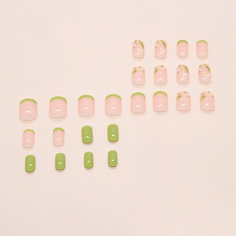 Green Fresh Daisies French Removable Nail Art Tablets 24 Pieces Press On Nails