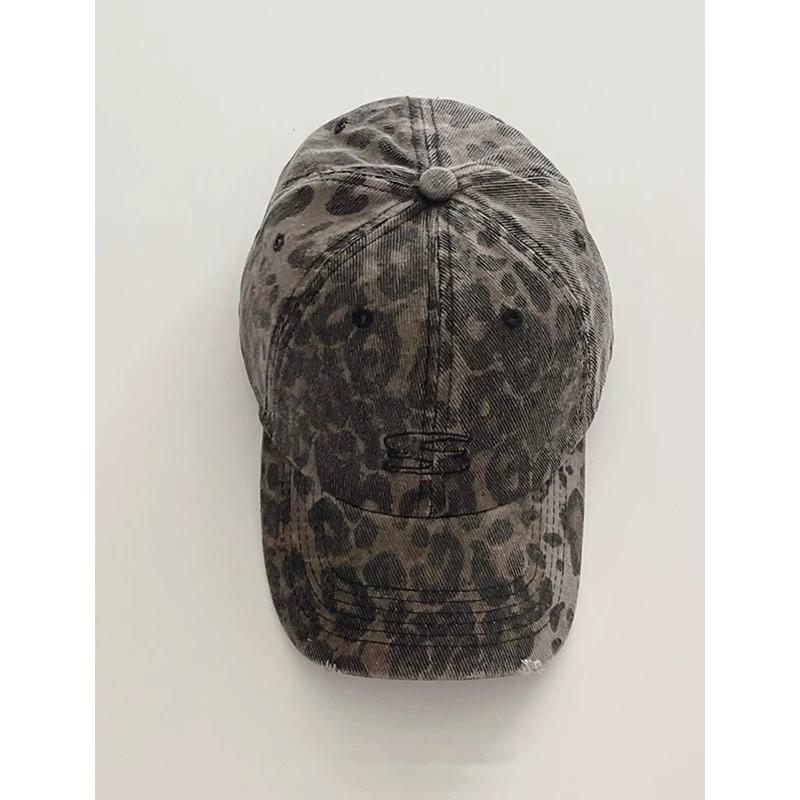 Корейская Ретро Новая Бейсболка с Леопардовым Принтом для Женщин на Весну и Осень Рваная Старая Уличная Повседневная Бейсболка, Подчеркивающая Маленькое Лицо