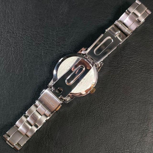 [Б/У] Seiko 1B21 Серебристые Золотой Безель Солнечные Часы