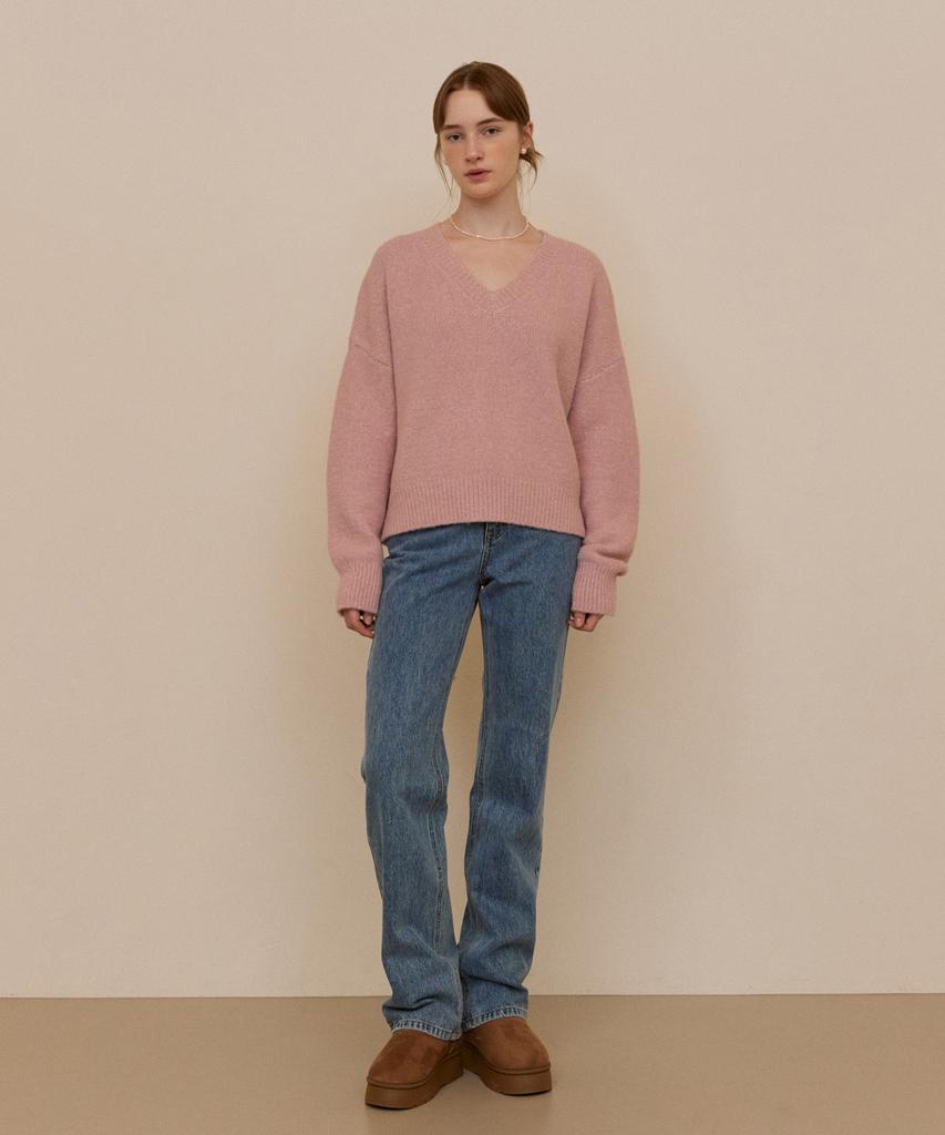 ADAUL Soft Loose V-Neck Knit - Soft Pink