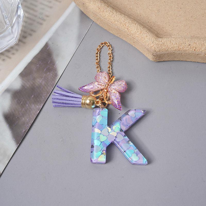 Подвески с буквами AZ Фиолетовая бабочка Кисточка Инициал Брелок Сумка Подвеска Персонализированные Подвески Цепочка для стакана с водой Аксессуары
