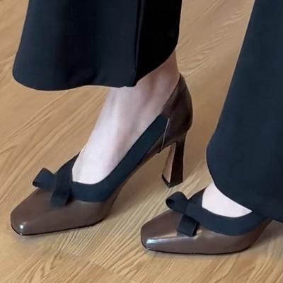 Мода Ретро Темперамент Повседневные Универсальные Блочный Каблук Высокие Каблуки Женская Мода Бант Одинарные Туфли