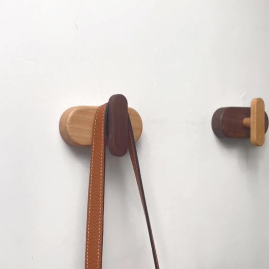 Деревянный настенный крючок Натуральный деревянный настенный вешалка для одежды Рустикальный прочный крючок для прихожей для шляп для подвешивания сумки полотенец одежды рюкзака