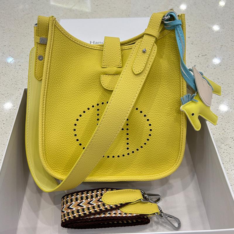 Сумка-тоут Evelyn из натуральной кожи через плечо - Женская сумка из коровьей кожи с широким плечевым ремнем