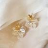 New Seaside Vacation Style Fresh Flower Earrings, Light Luxury and High-end Earrings
