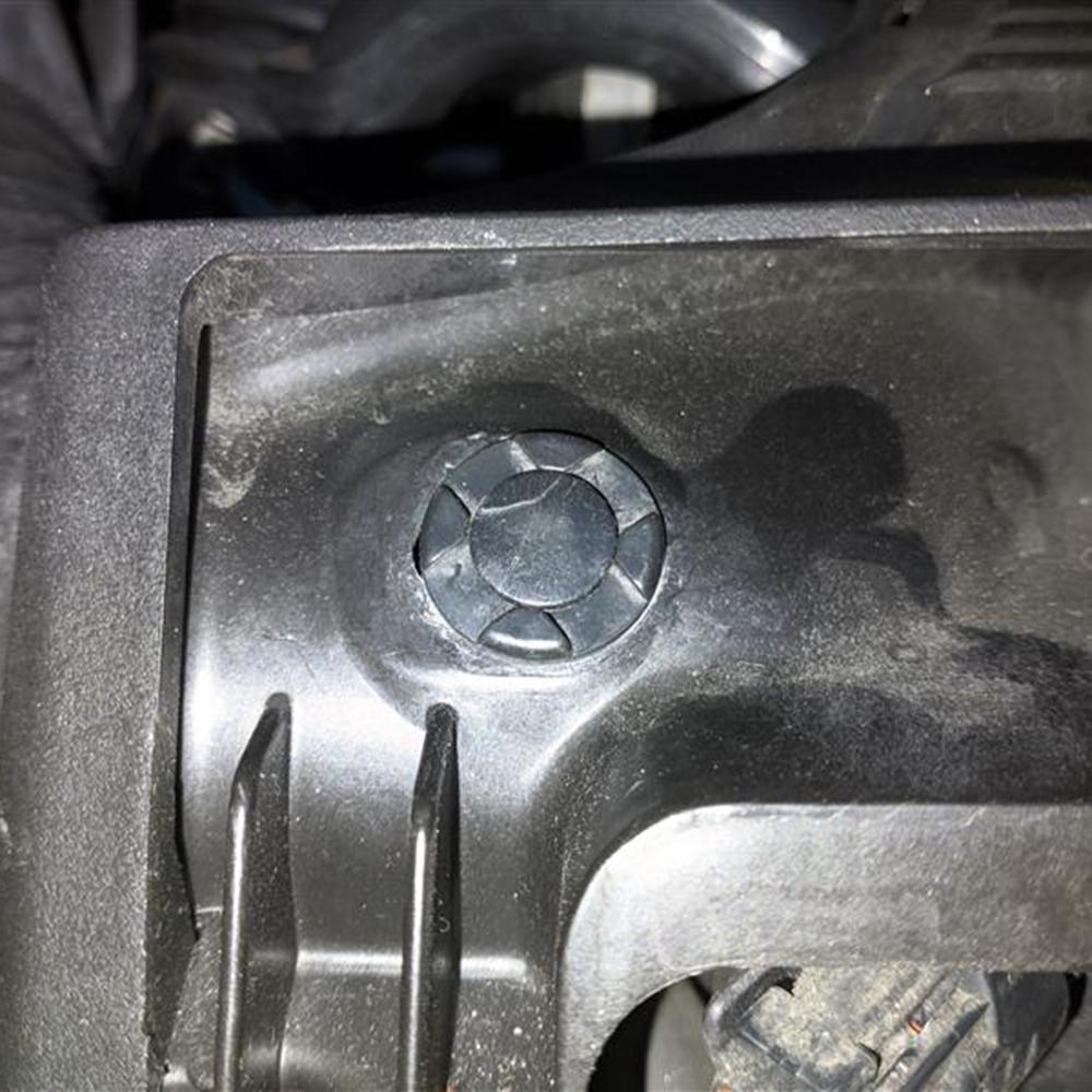 For Honda CR-V 2002 2003 2004 - 2011 2012 2006 2007 2008 Bumpers Mud Flap Guard Lining Rivet Wheel Arch Body Trim Clip Fastener