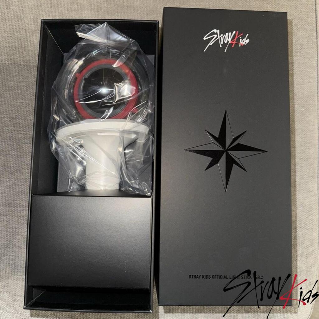 Stray Kids Официальный лайтстик версии 2 | Bluetooth 5.0 и OLED-дисплей | Незаменимая вещь на концертах K-POP