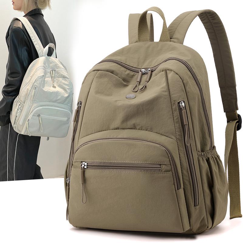 Женский рюкзак-пуховик из легкого водонепроницаемого нейлона большой вместимости