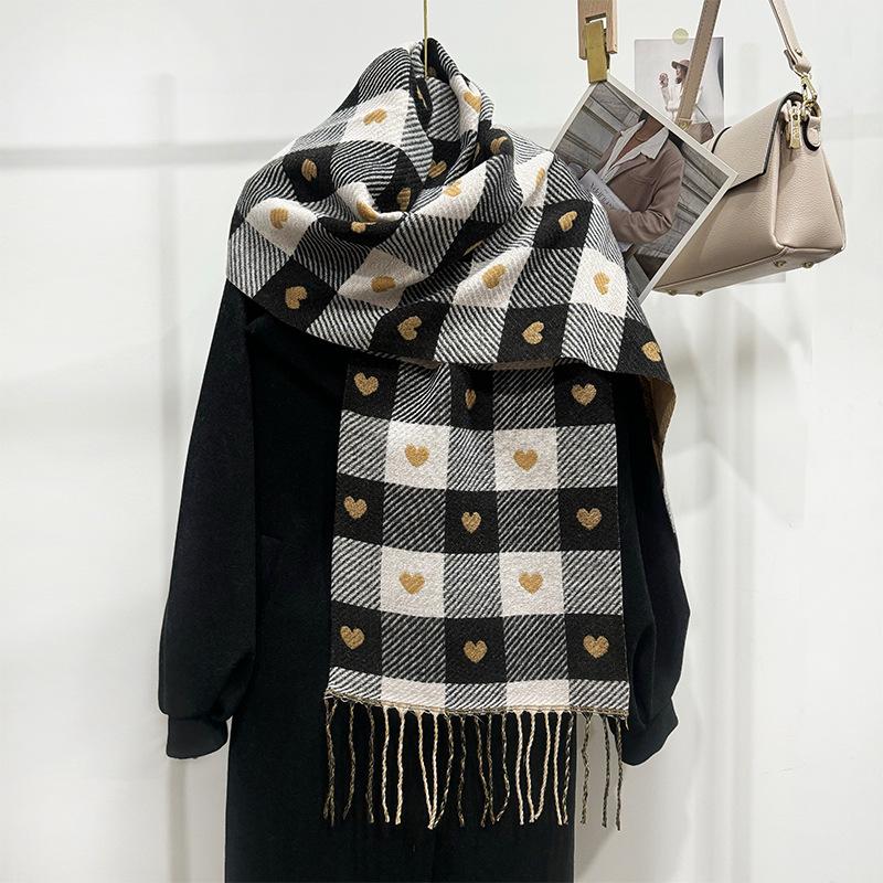 Women’s Red Plaid Tassel Scarf – Thick, Double-Sided Winter Shawl and Neck Warmer for Christmas