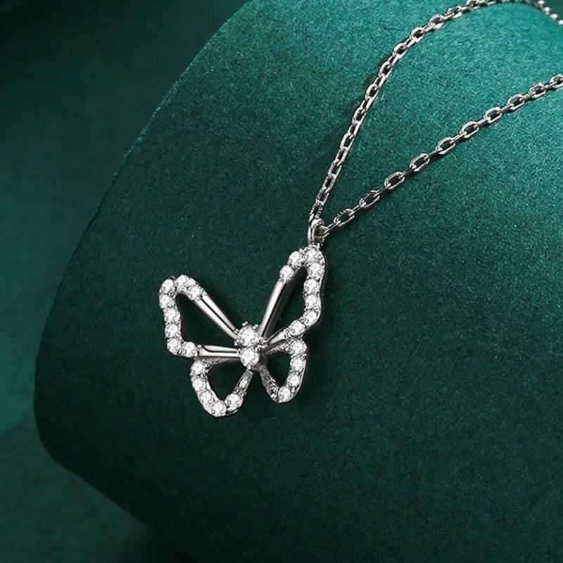 Tancise S925 Sterling Silver Luxury Butterfly Necklace Simple Pendant Necklace Temperament Clavicle Chain.