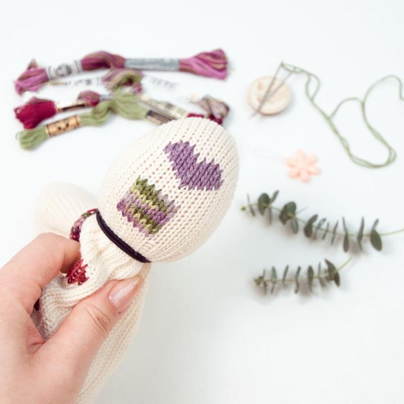 Darning Egg Wood Sewing Tool and Thread Needle Kits Patch Holes Repair for Socks Hats Pant Sweaters DIY Crafts