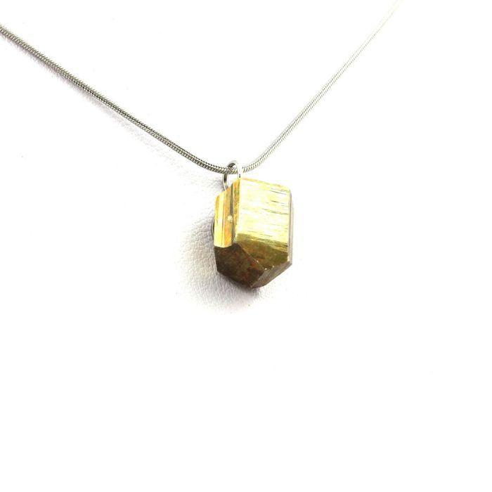Collier Pyrite brut 21.6 carats