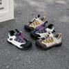 Детская спортивная обувь 2025 новые популярные осенние весенние и осенние модели девочки альпинистская супер обувь легкая мальчики повседневная нескользящая обувь