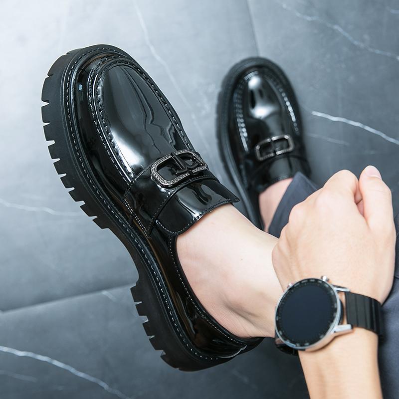 Модные мужские мокасины из лакированной кожи Slip On Thick Tottom для мужчин Дерби Туфли на открытом воздухе Повседневные оригинальные мокасины для мужчин Официальные туфли