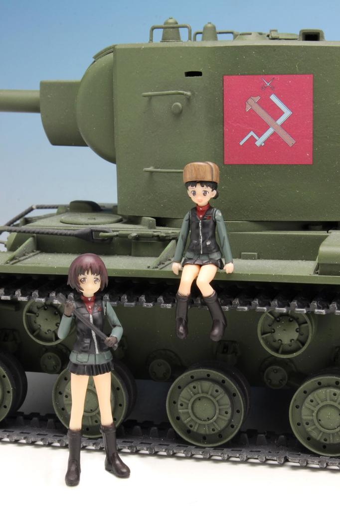 PLATZ GPF-21 135 Масштабный набор фигурок Нины и Арены из Фильма Girls & Panzer Школа Прады