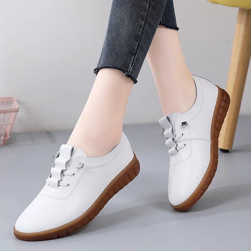 Women's Sneakers Casual Shoes PU Leather Lightweight Designer Loafers Breathable Slip On Women Flat Shoes Zapatos Mujer 2025
