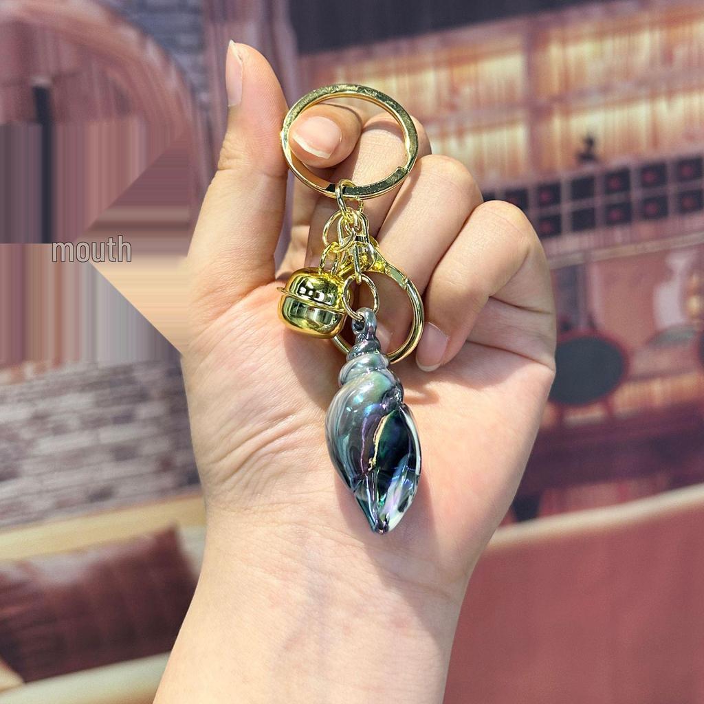 Iridescent Seashell Acrylic Keychain: Chic & Colorful Pendant for Girls' Bags & Cars