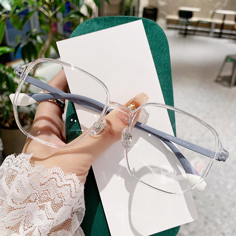 Ultra-Light Anti-Blue Light Square Frame Myopia Glasses For Women'S Advanced Sense Of Whitening Light Tea Large Frame Glasses