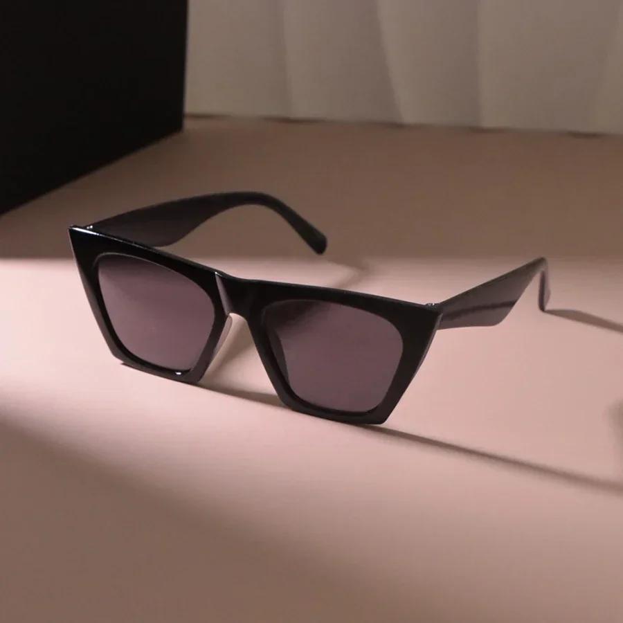 Vintage Cat Eye Sunglasses Women Men Classic Fashion Brand Designer Female Glasses Unisex