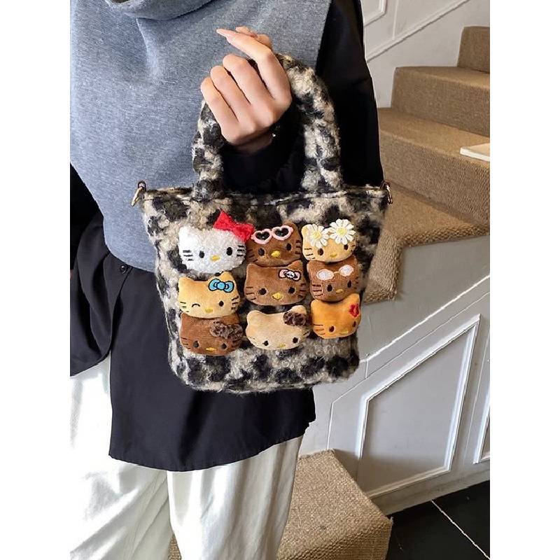 Hello Kitty Cartoon Shoulder Bag With Plush Material For Daily Use And Casual Outfits