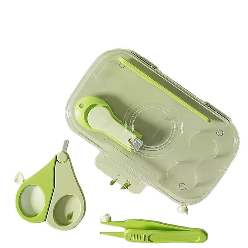 Набор для ухода за детскими ногтями: Кусачки, Пинцет, Ножницы и Пилка для Детей