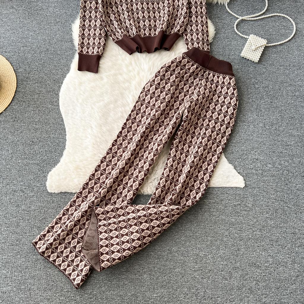 European Style Retro Casual Printed Turtleneck Sweater for Women with High Waisted Elastic Long Pants Fashion Two-pieces Suit