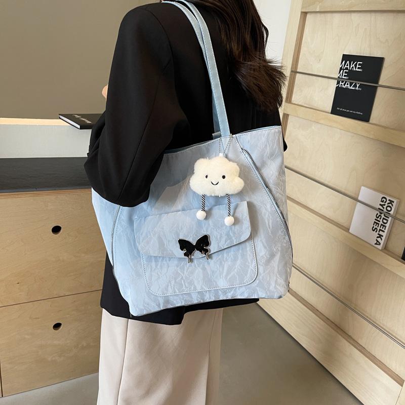 Большая вместимость модной корейской версии женской сумки через плечо 2024 года, новинка лета, простая модная сумка-тоут большой вместимости для поездок на работу