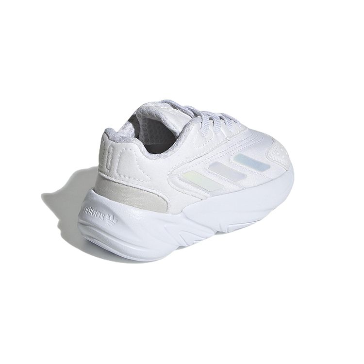 adidas Оригинальные спортивно-повседневные кроссовки Ozelia с низким верхом, нескользящие, износостойкие, для ходьбы, детские, белые GW8127