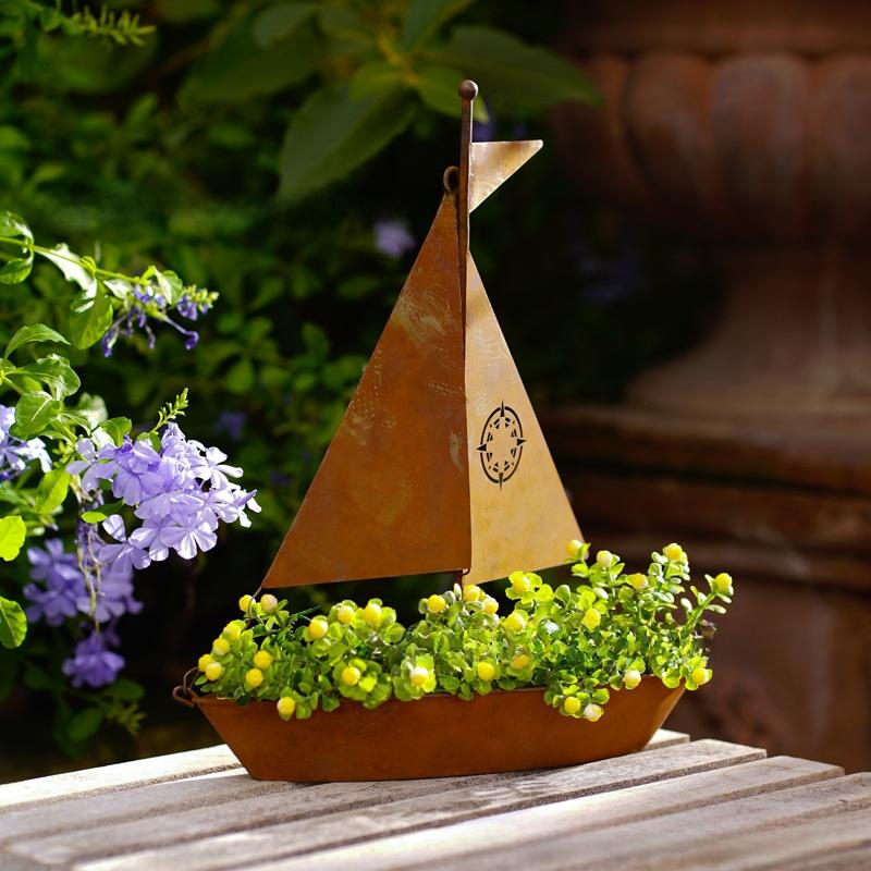 Creative 3D Rusty Sailboat Iron Succulent Planter Desktop Flower Pot for Home Garden Decoration Ornament