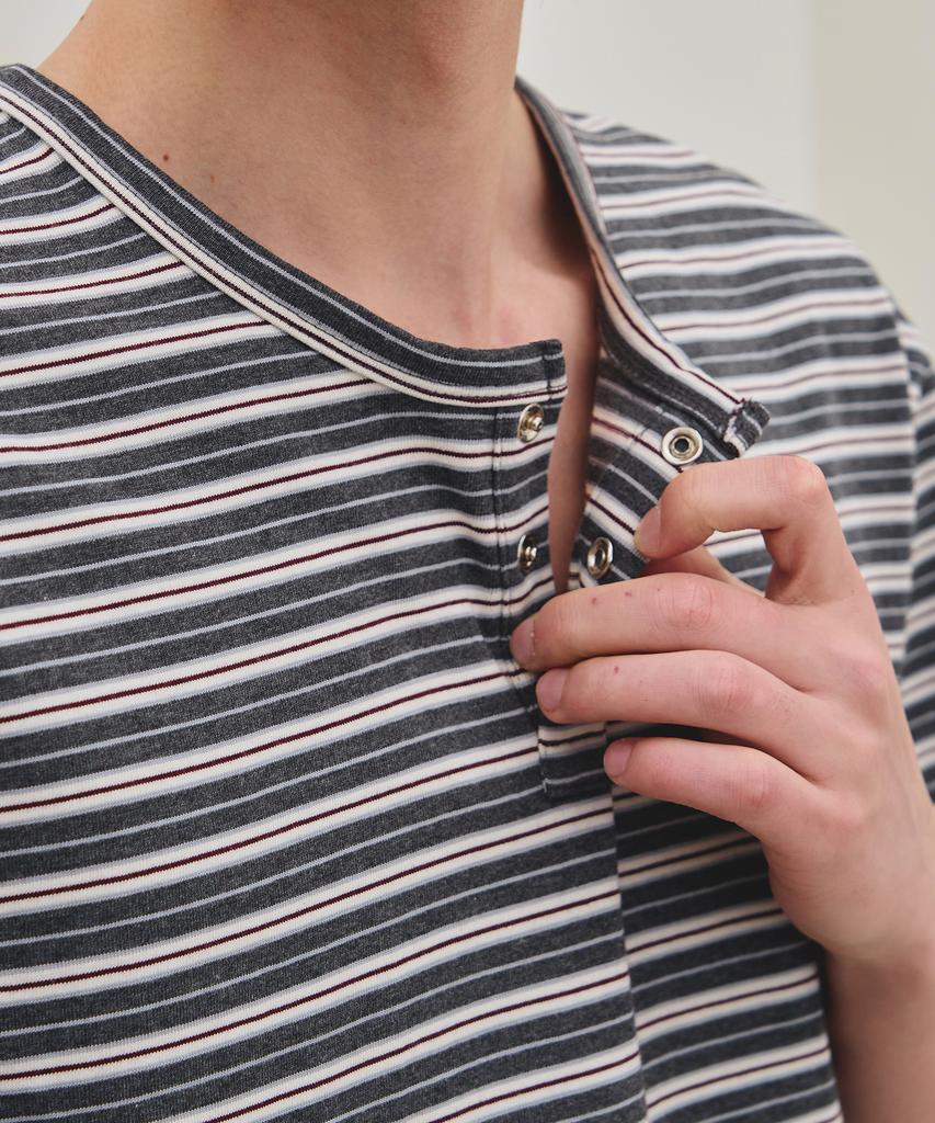 ROTEMBER Multi-Stripe Henley Neck Half T-Shirt [Charcoal]