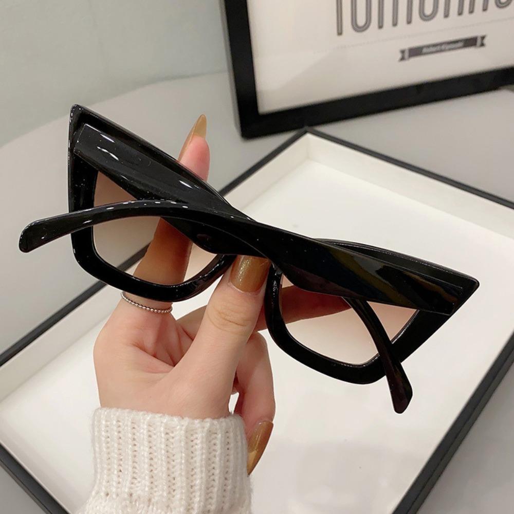 Punk Leopard Print Eyewear UV400 Wide Legs Sun Glasses Fashion Cat Eye Sunglasses  Travel