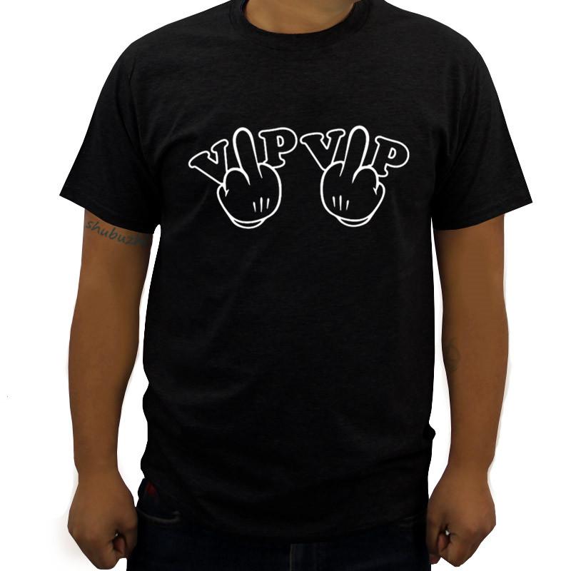 VIP in middle finger Mens TShirt summer luxury  brand tshirt new men 3d tshirt black male top tees drop shipping