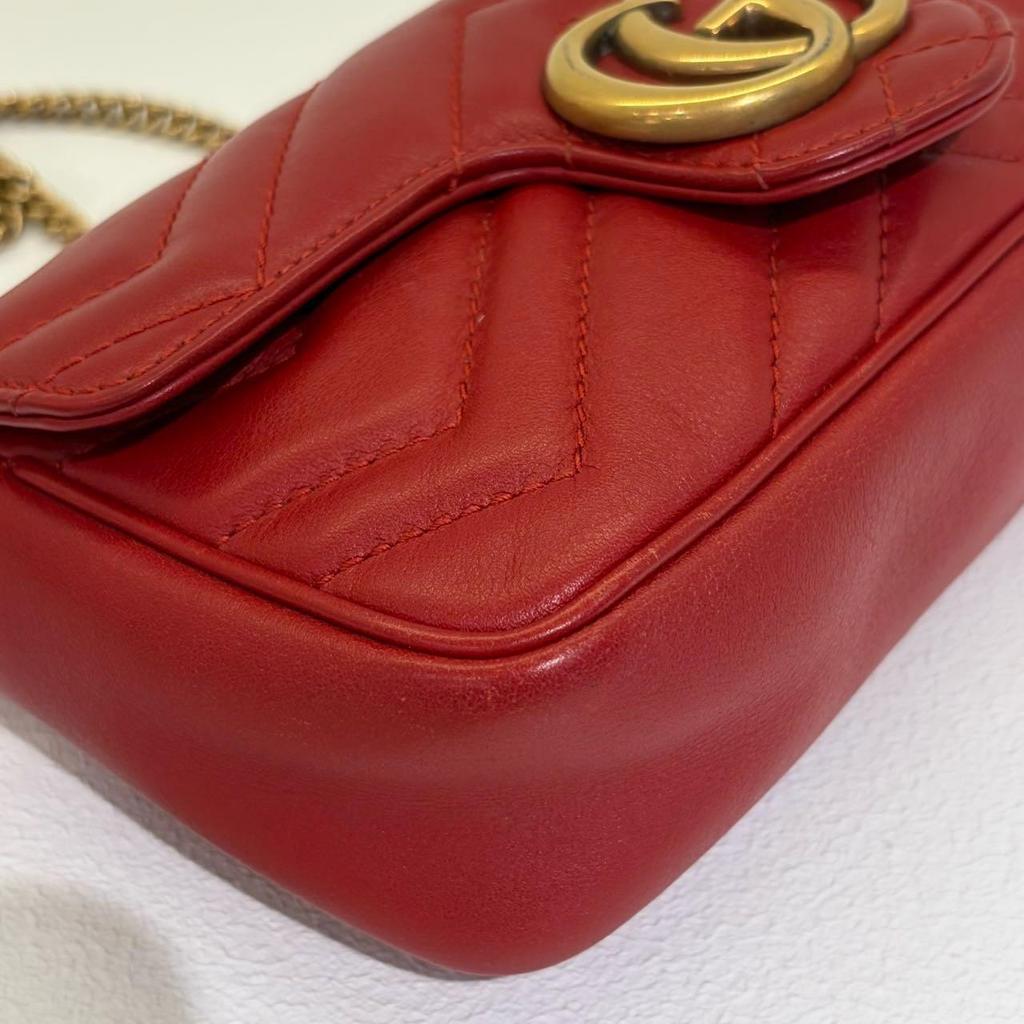 [Pre-Owned] GG Marmont Vintage Metal Logo Quilted Leather Mini Shoulder Bag - Very Good #MTI5ZK