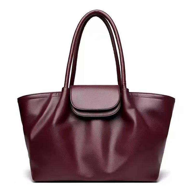 Simple black soft leather tote bag Large capacity commuter shoulder bag with small flip design Office worker handbag
