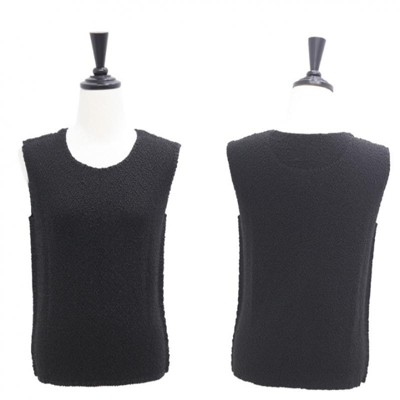 Shiz Madam Gravity Cream Pleated Tank Top Mother Wear T57380
